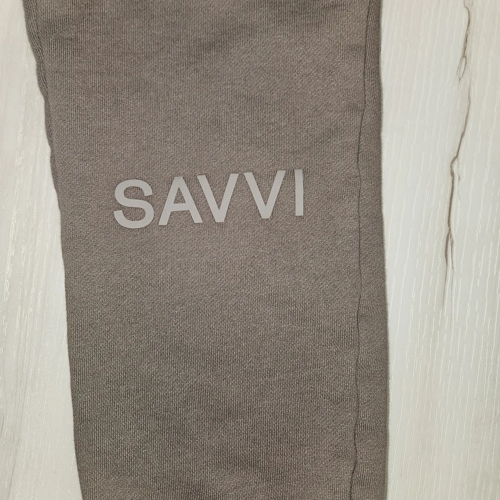Savvi Truffle Oversized Joggers Womens Medium Fleece Sweatpants Relaxed Lounge - Picture 4 of 11
